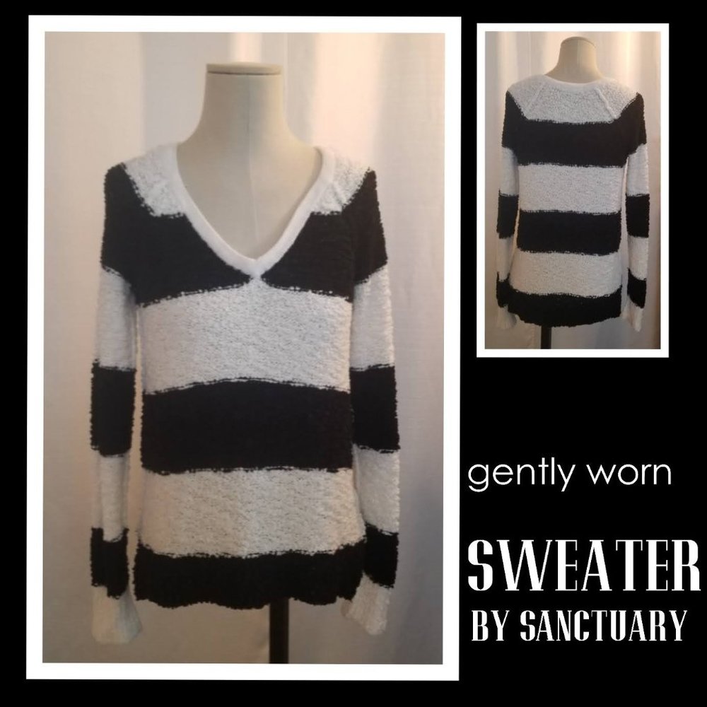 Long Sleeve V Neck Black White Striped Sweater M